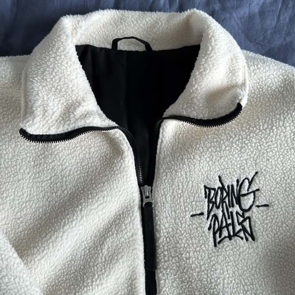 H&M Jacket - XL - Barely Worn - Picture 4 of 4